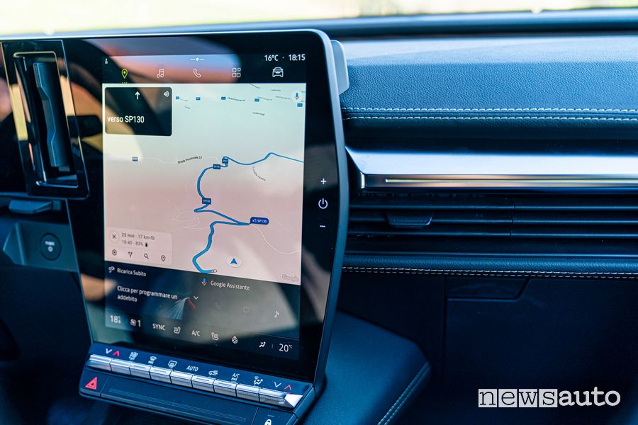 Android Automotive sul Navigatore display centrale abitacolo Renault Mégane E-TECH Electric