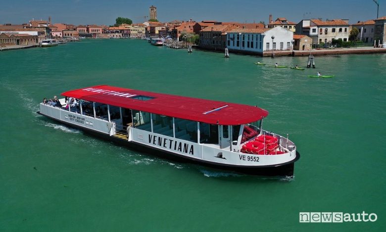 Battelli a Venezia, mobilità in Laguna con la Venetiana