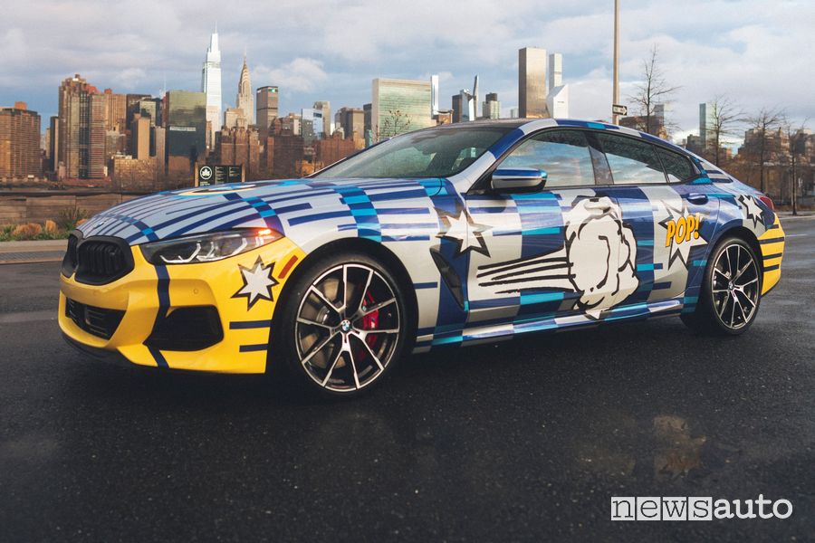 BMW Serie 8 by JEFF KOONS