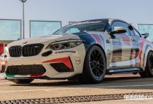 Vista di profilo BMW M2 CS Racing Cup nella pit-lane di Misano