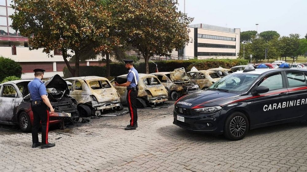 Incendio car sharing Fiat 500 Enjoy, la causa