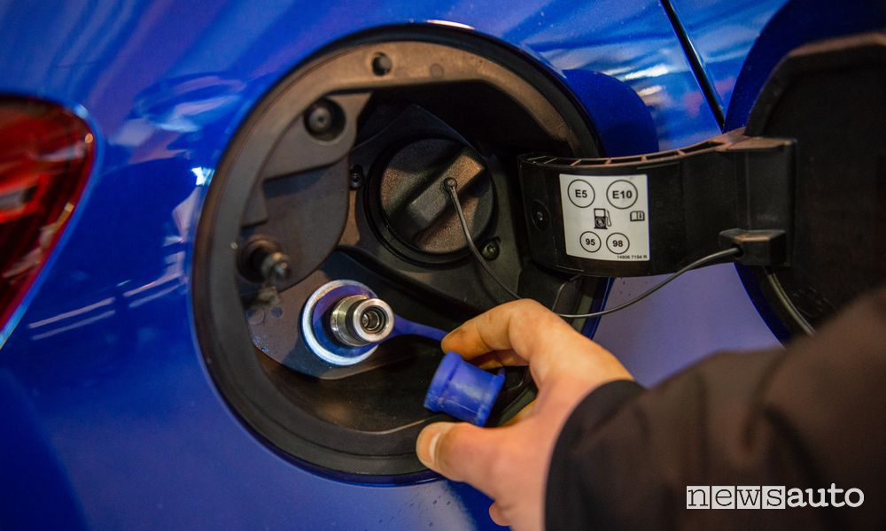 Renault Clio ibrida E-Tech a metano e biometano
