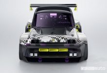 Vista frontale Renault R5 Turbo 3E showcar elettrica