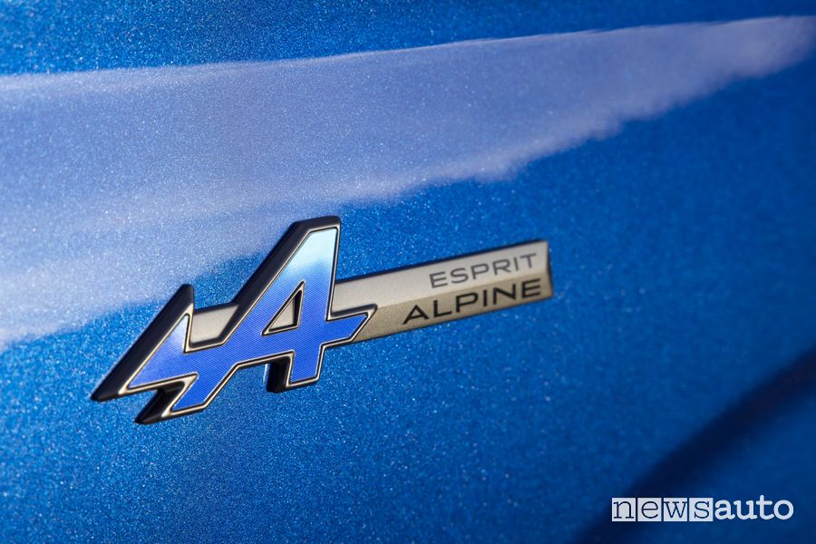 Renault logo Esprit Alpine sulla Austral E-Tech Hybrid