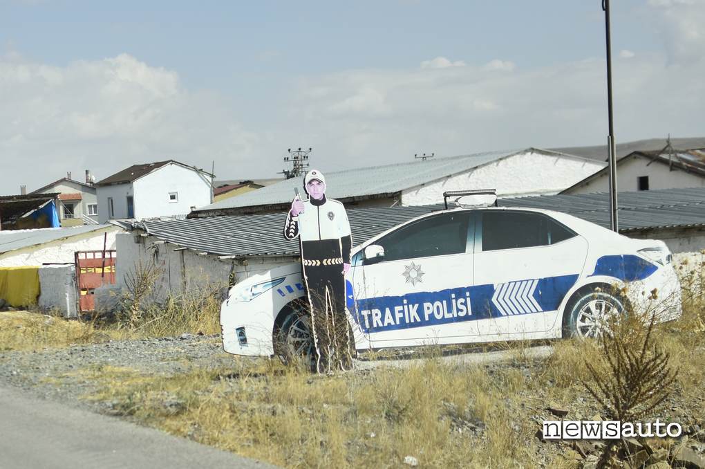 Finta pattuglia autovelox EPIC DRIVE 2022 TURCHIA