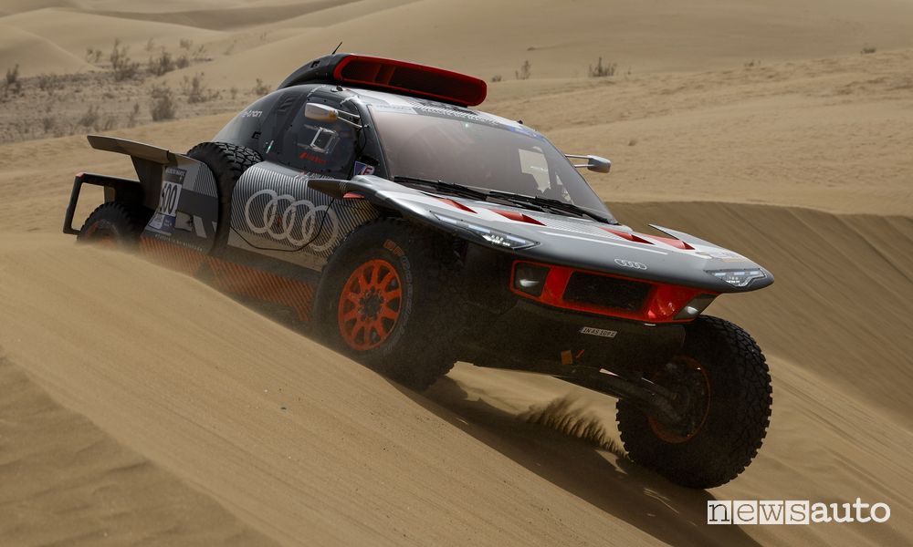 Audi RS Q e-tron Dakar 2023 Sainz e Peterhansel