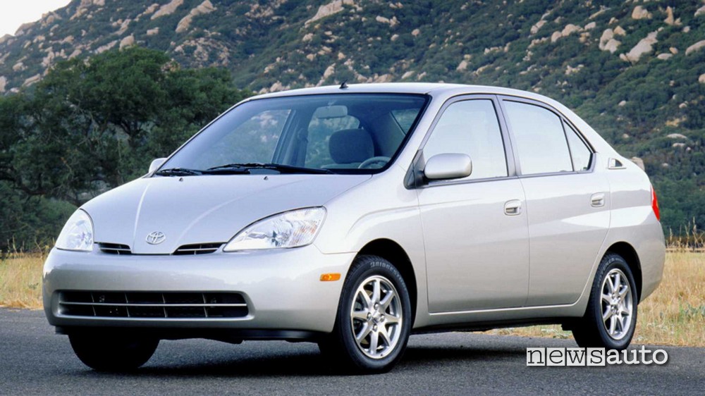 Toyota Prius prima auto ibrida