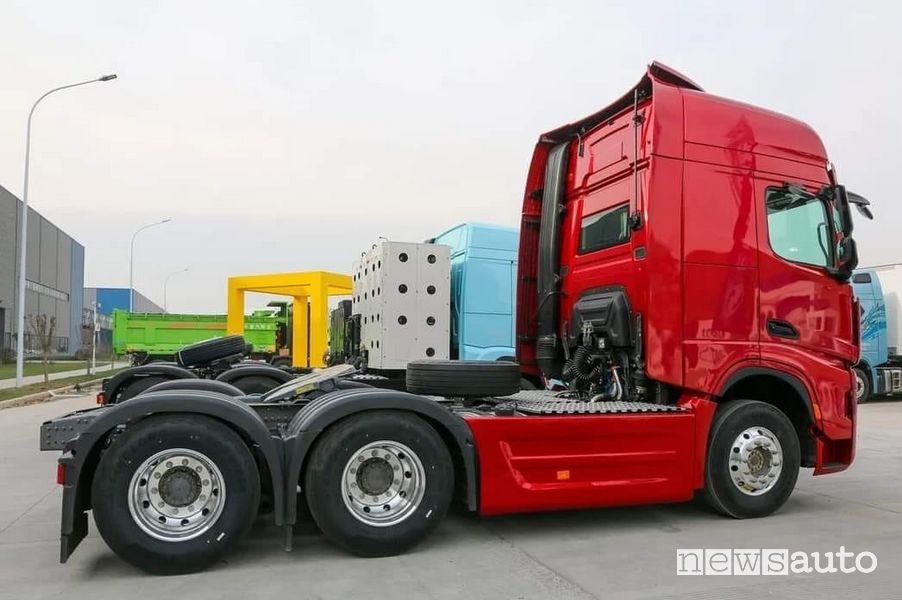 Shacman X6000 da 800 CV