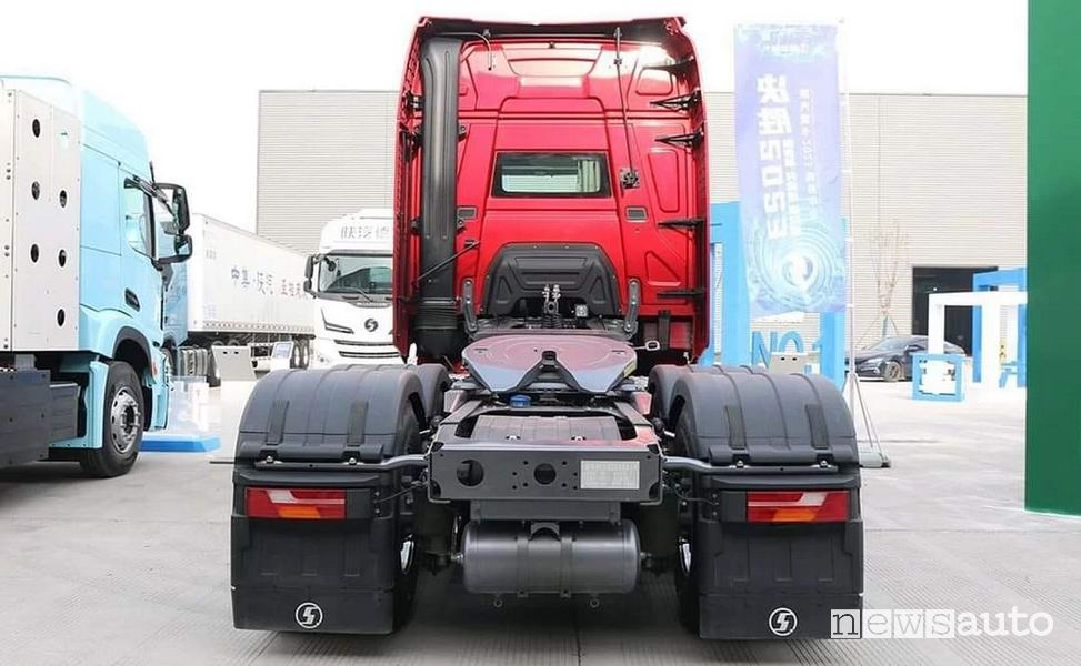 Shacman X6000 da 800 CV