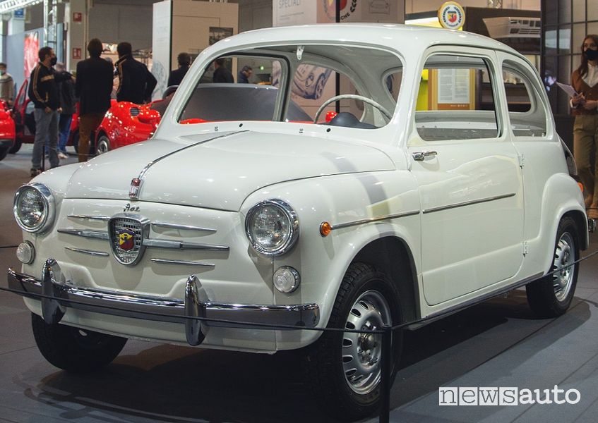 Fiat-Abarth 850 TC restauro Heritage di Stellantis