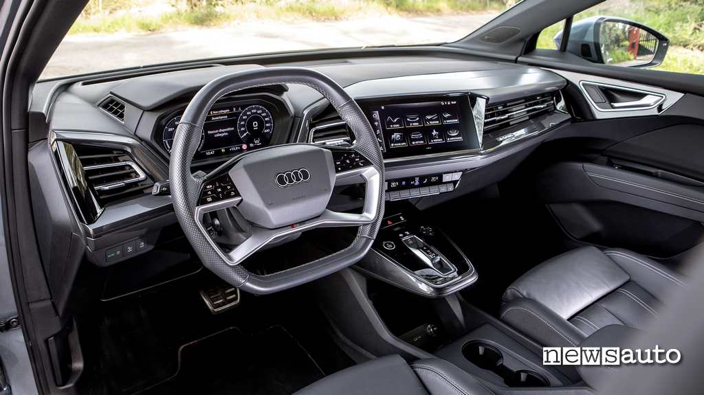 Audi Q4 e-tron interni
