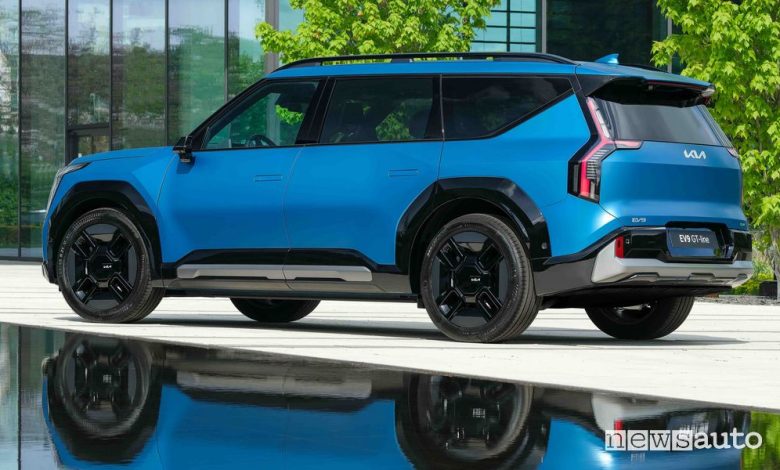 Kia EV9, caratteristiche e prezzi del SUV elettrico a 800 V