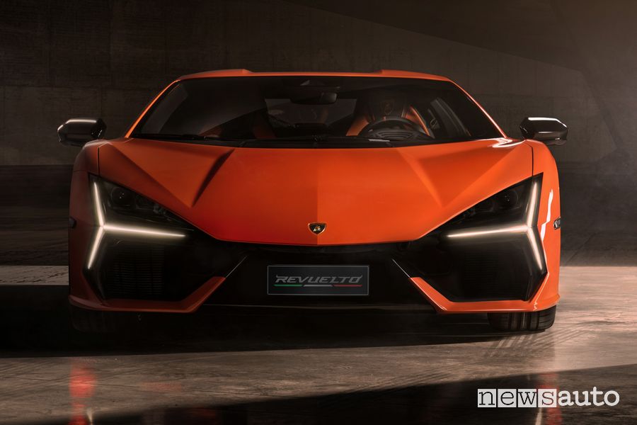 Lamborghini Revuelto frontale