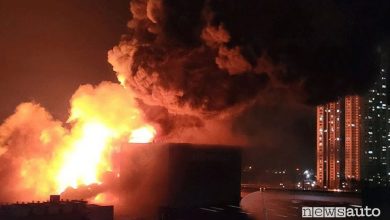 incendio nella fabbrica Hankook di Daejeon