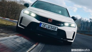 Honda Civic Type R 2023 record al Nurburgring VIDEO