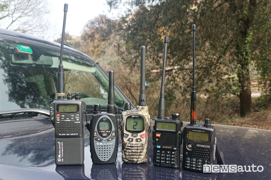 Radio PMR e LPD portatili/ walkie talkie ricetrasmittenti