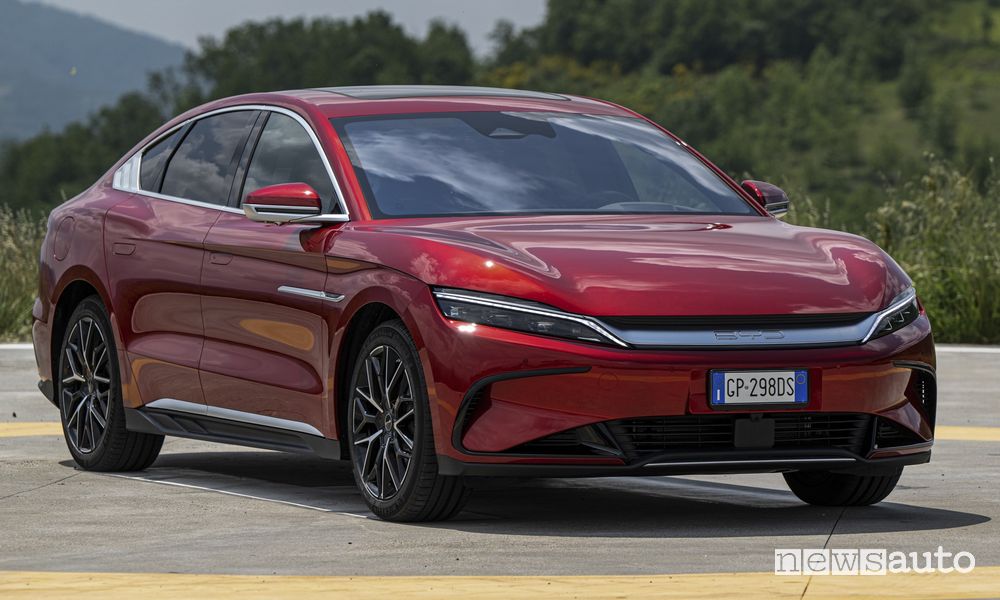 BYD Han anteriore 3/4