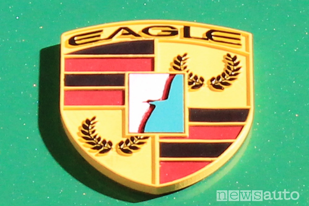 Eagle Carrie logo