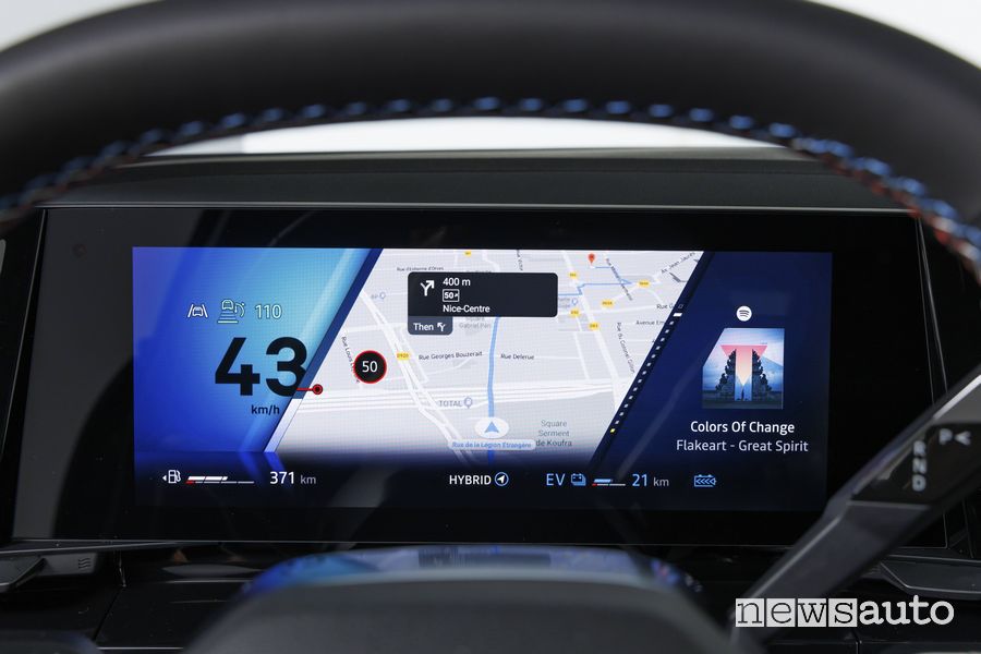 Nuovo Renault Rafale navigatore display quadro strumenti