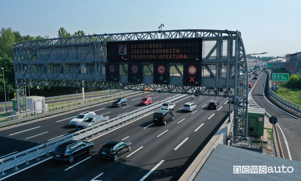 Autostrada A4 Torino-Trieste quarta corsia "dinamica"
