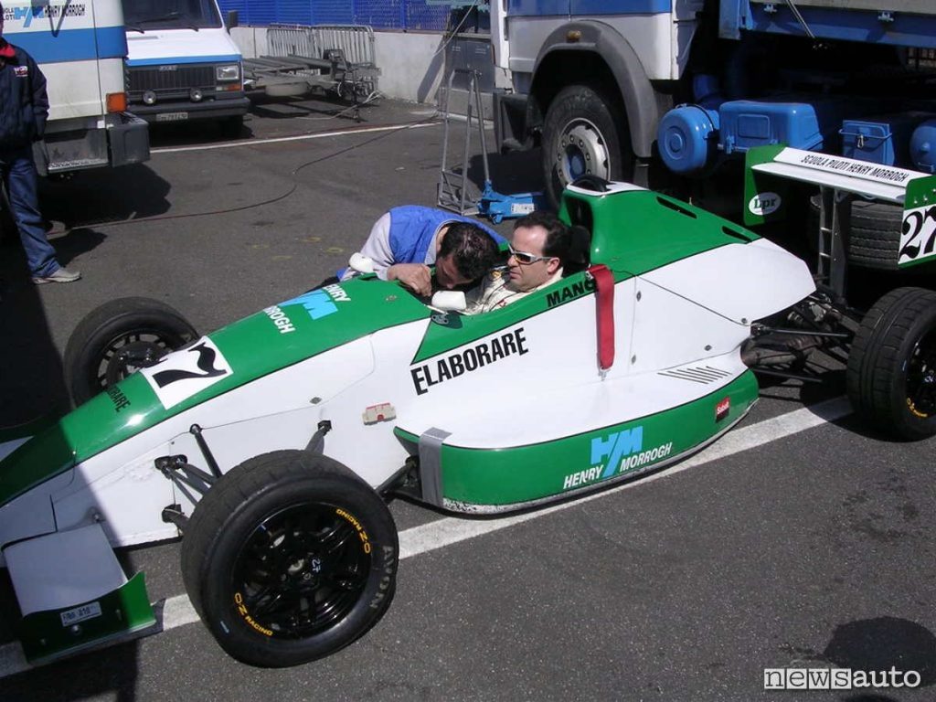 Formula Ford alla scuola Piloti di Henry Morrogh