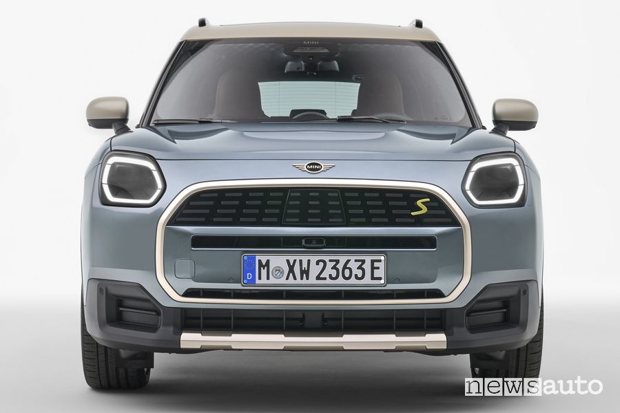 Nuova Mini Countryman SE frontale