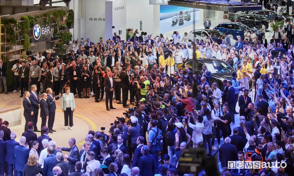 Design auto, come cambia al Salone di Monaco 2023
