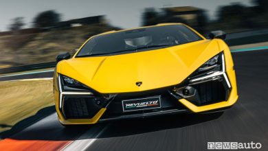 Lamborghini Revuelto in pista a Vallelunga