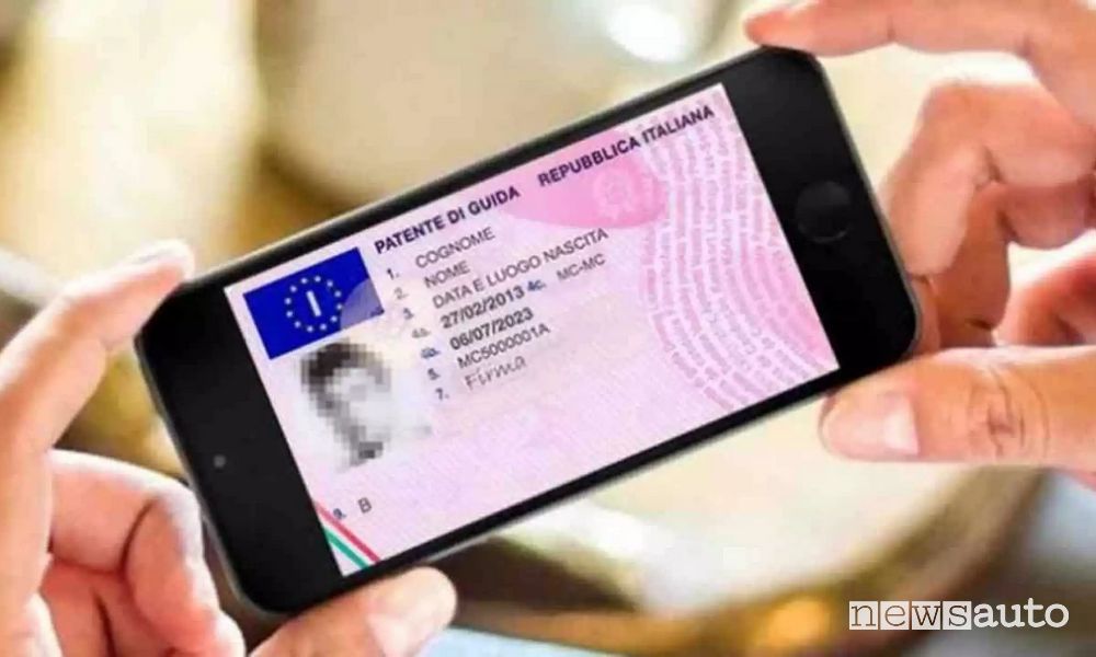 Rivoluzione patente digitale, cosa cambia, quando