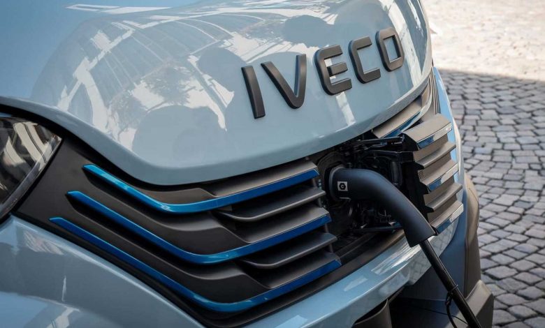 Nuovi furgoni elettrici Iveco, produzione Stellantis dal 2026