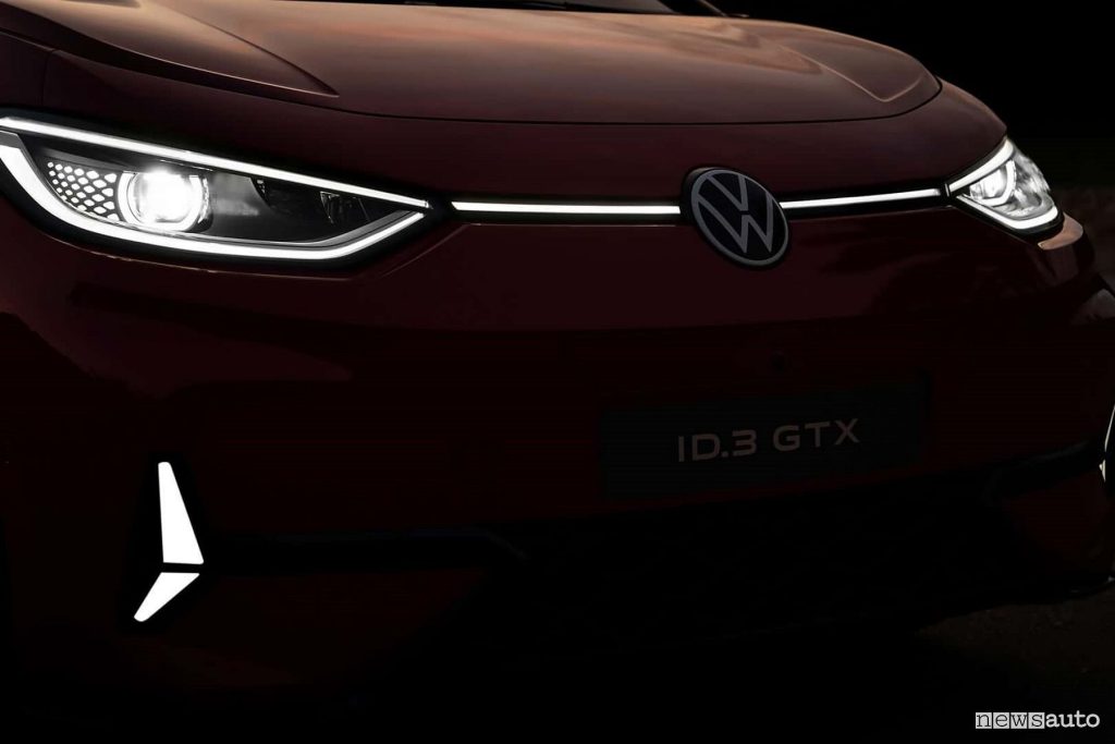 Volkswagen ID.3 GTX firma luminosa anteriore