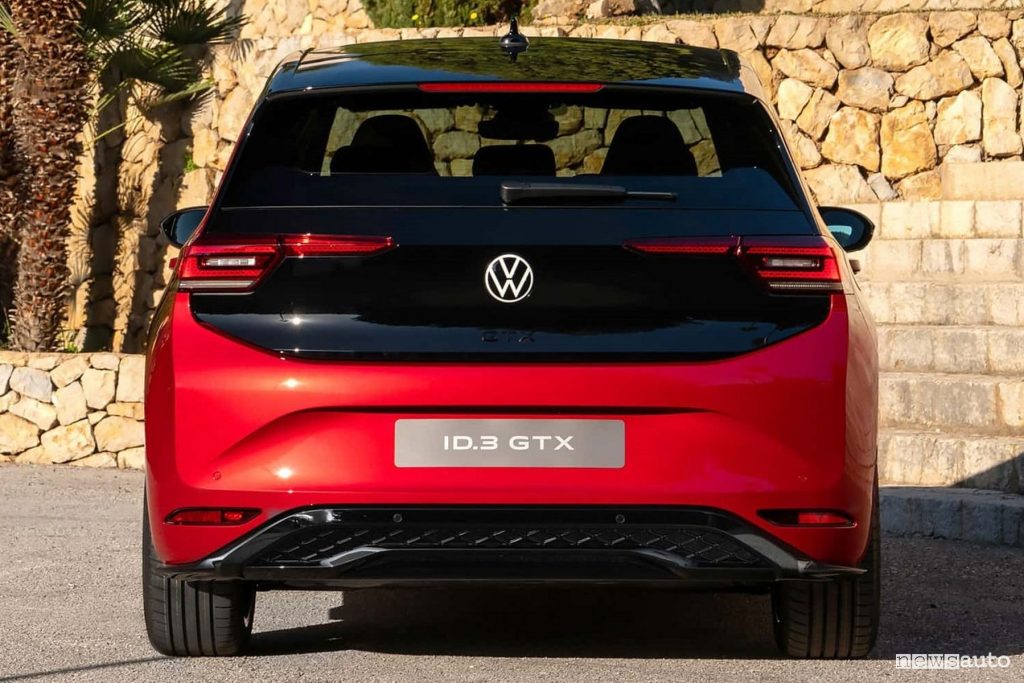 Volkswagen ID.3 GTX posteriore