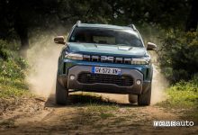 Dacia Duster 4x4 frontale offroad