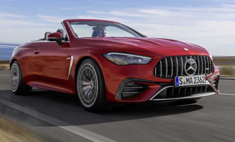 Mercedes-AMG CLE 53 4Matic+ Cabriolet su strada