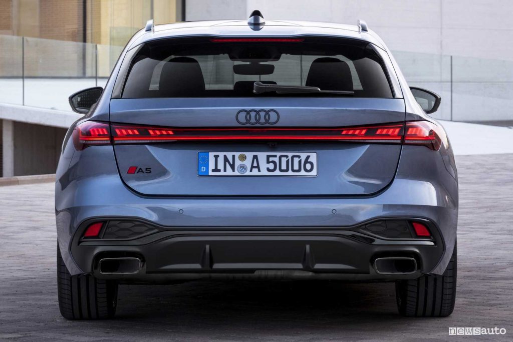 New Audi A5 Avant rear