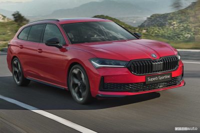 Skoda Superb Sportline su strada
