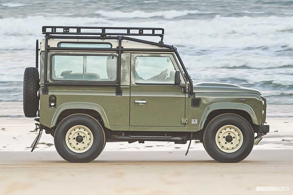 Land Rover Defender 90 V8 by Works Bespoke