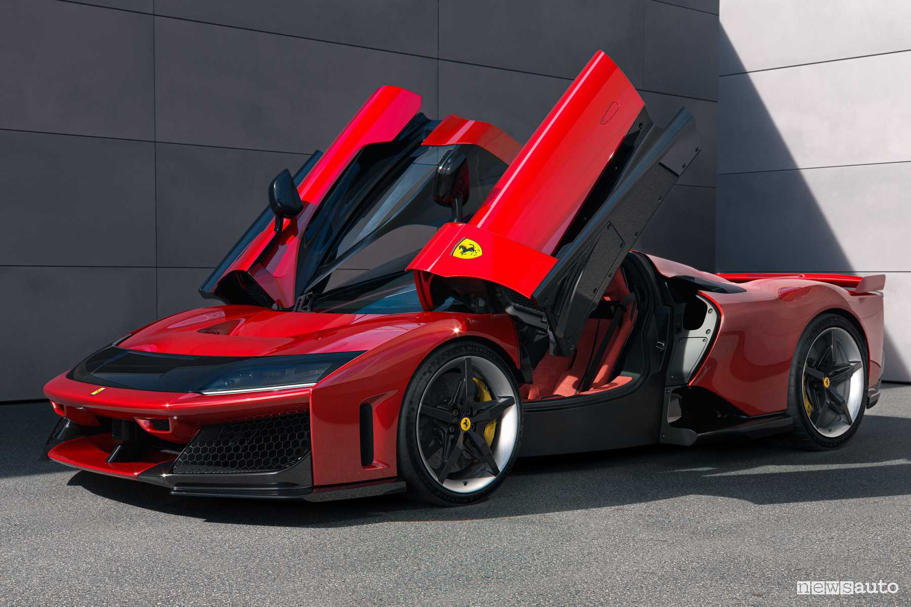 Ferrari F80, caratteristiche, scheda tecnica e prezzo