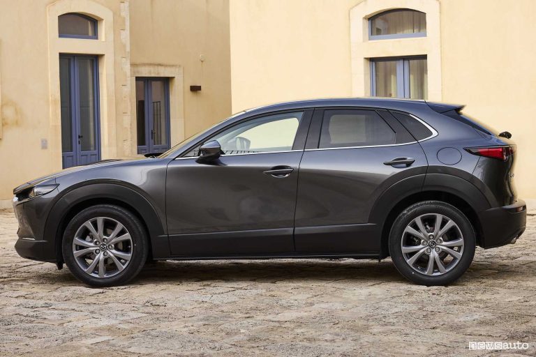 Mazda CX30 2025, caratteristiche e prezzo