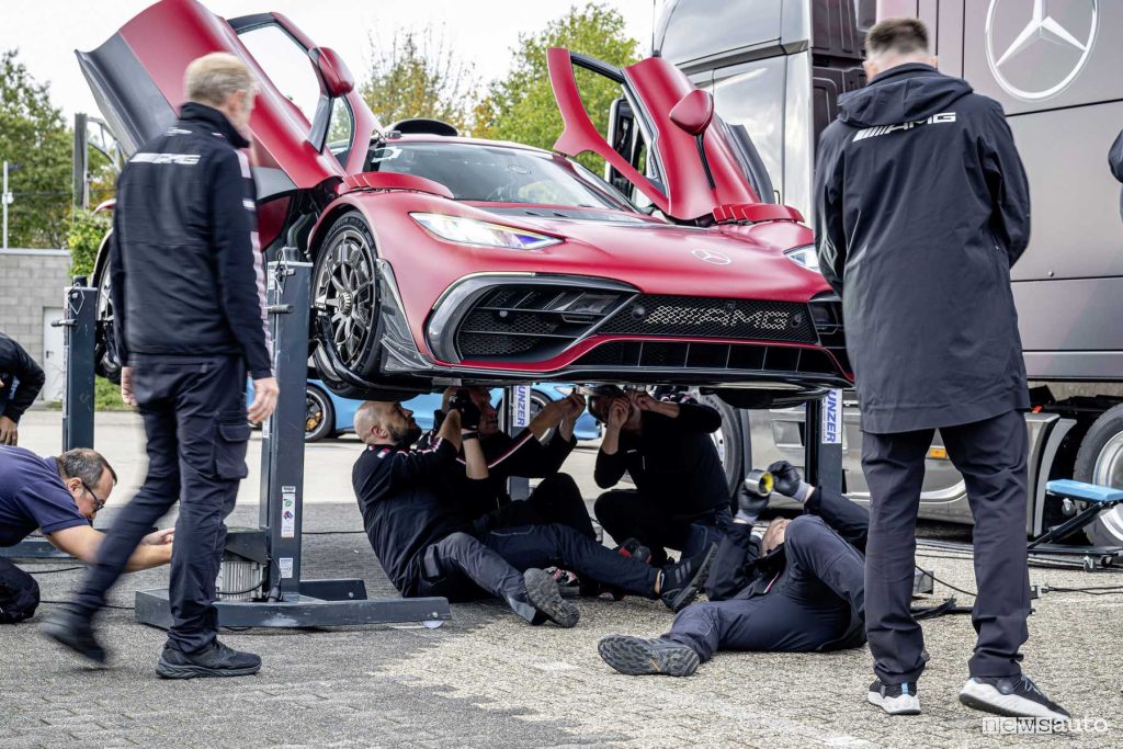 Mechanics at work on the Mercedes-AMG ONE