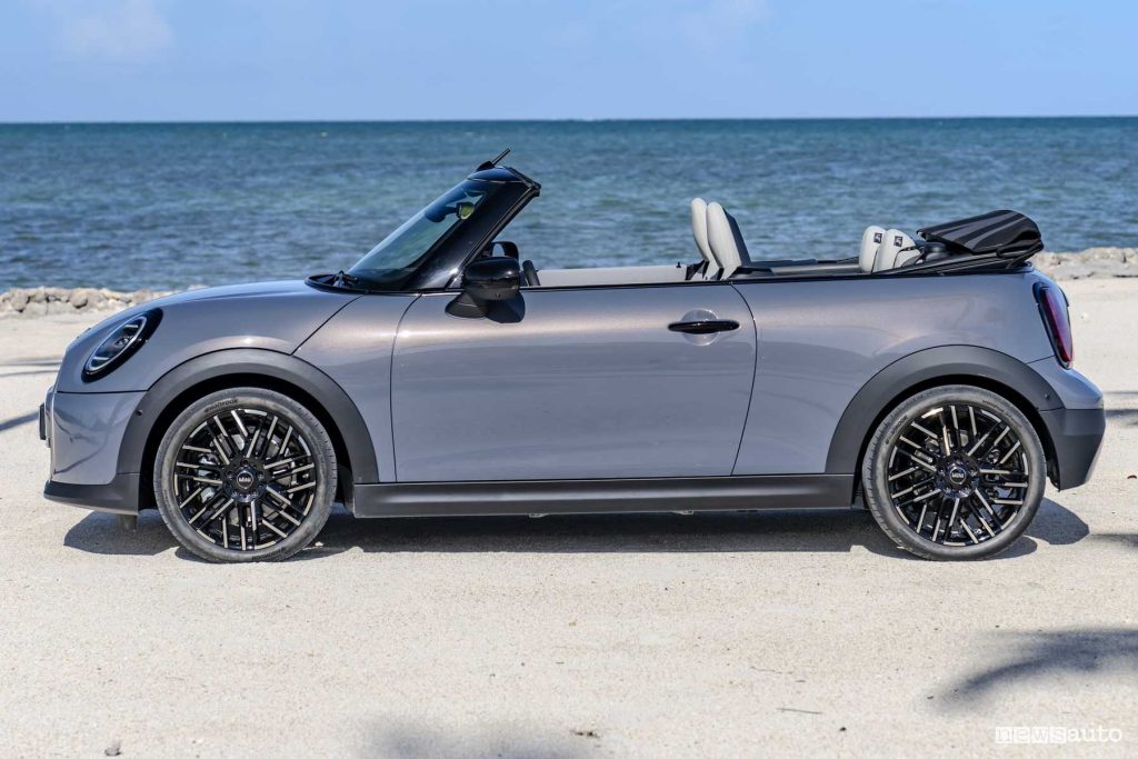 Mini Cooper Convertible S side