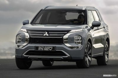 Nuovo Mitsubishi Outlander PHEV anteriore 3/4