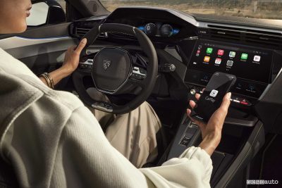 Peugeot E-408 Apple CarPlay wireless