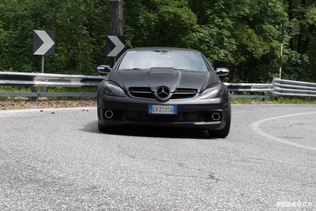 Test freni originali Mercedes SLK in discesa dal Monte Terminillo