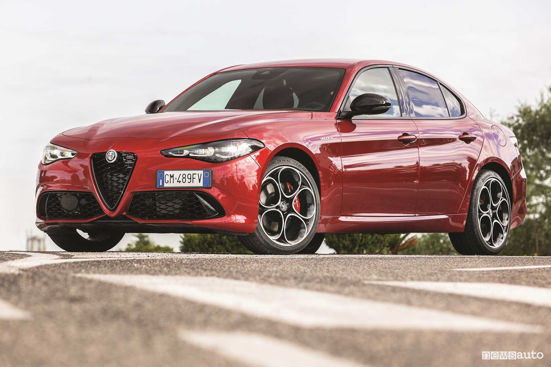 Alfa Romeo Giulia Veloce 2.0 Turbo, caratteristiche e prezzo