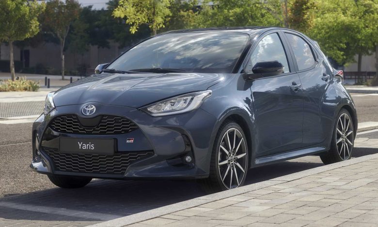 Toyota Yaris GR Sport 2025 anteriore 3/4