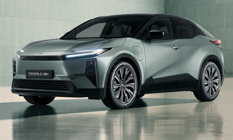 Nuova Toyota C-HR+ 2025 anteriore 3/4