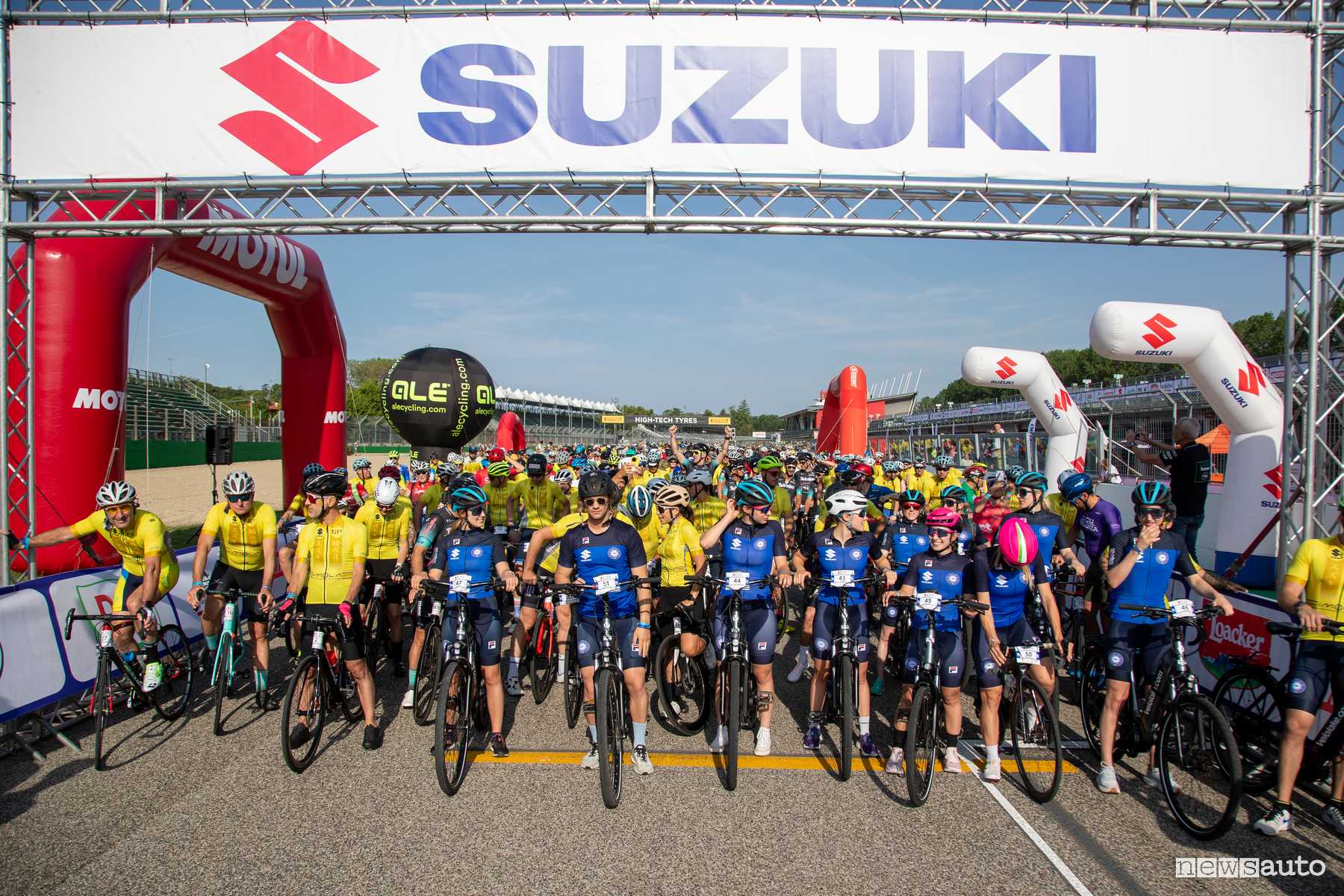 Suzuki Bike Day 2025, data, programma e percorso che termina sulla pista di Monza