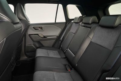 Nuova Toyota RAV4 sedili posteriori abitacolo