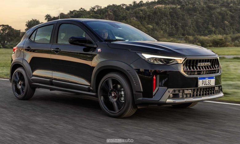 Abarth Pulse 2026 in pista